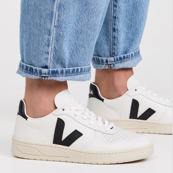 Veja White and Black V-10 Sneakers - Picture 1 of 7